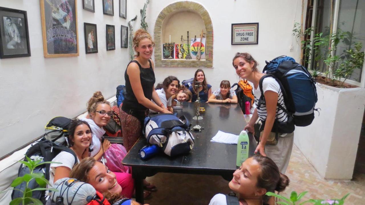 Essaouira Youth Hostel & Social Travel ภายนอก รูปภาพ